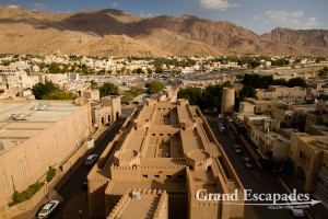 Travel Guide To Oman