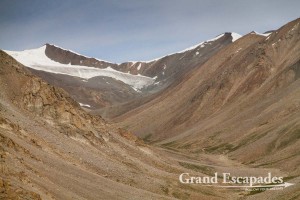 Siachen Glacier, on the way from Leh to Khardung La, Ladakh, India