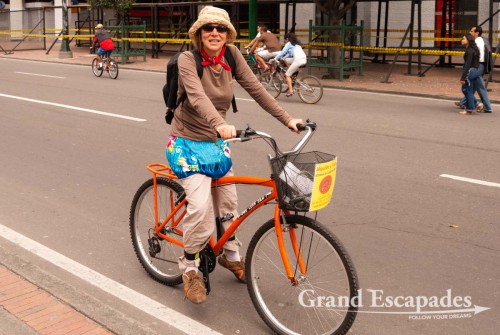 Every Sunday and Holiday, 122 kilometers of Bogota?s busy streets are closed for traffic and people on bikes, skateboards, rollerblades or others simply walking or pushing a pram take over.