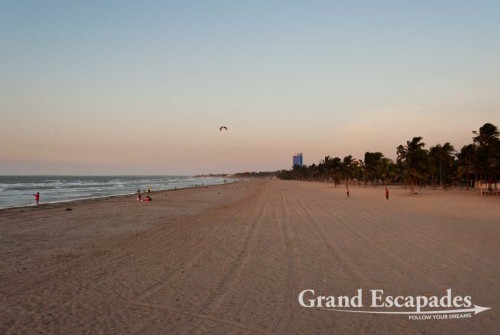 We did not expect much, but were pleasantly surprised to discover a town with a breezy ?Malecon? lined with people selling Artesania and seafood restaurants. Even the beach is quite nice, anyway a lot nicer than the ones at such popular places like Taganga or Santa Marta