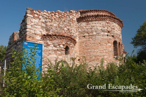 Saint Nicolas Church, Melnik, wine growing area, south of Bulgaria, Europe