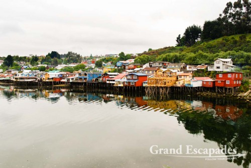 The "Palafitos" are the trademark of Chiloe. Those wooden houses were built in the beginning of the 20th century. More than 1.000 of them could be found on the shores of Chiloe. Now only 120 remain...