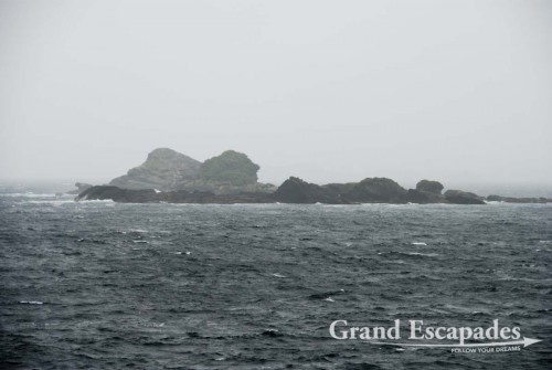 Cruise from Puerto Montt to Puerto Natales, Patagonia, Chile - At around 03:00 pm on the second day, we entered the open ocean and stayed there for twelve long hours, which quickly changed everybody's mood on board. Soon we realized that the Pacific does not deserve its name!