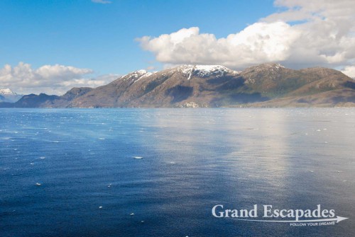 Cruise from Puerto Montt to Puerto Natales, Patagonia, Chile - In the evening we passed another glacier in the distance, as a consequence large junks of ice were drifting along the boat, giving us a really chilly artic feeling