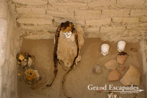 Ica-Chincha Mummies found in the Chauchilla Cemetery ... near Nazca, Peru