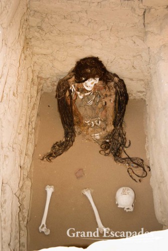 Ica-Chincha Mummies found in the Chauchilla Cemetery ... near Nazca, Peru