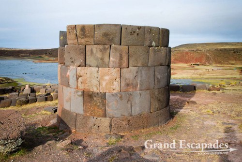 Sillustani pre-Incan burial ground, on the shores of Lake Umayo near Puno, Peru, South America