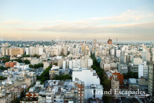 360 degrees view of Montevideo from the rooftop restaurant of the Radisson Hotel, Montevideo, Uruguay