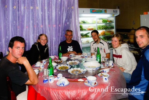 From left to right: Gilles, Murielle, Martin, a German biking around the world, Camille, Michael - Yuanyang, Yunnan, China