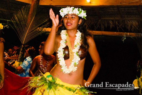 "Island Night" at Samade on the Beach, Aitutaki Atoll, Cook Islands