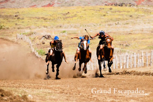 Tapati Rapa Nui, "Carreras de a Caballo" (Horseback Racing), Rapa Nui or Easter Island, Pacific