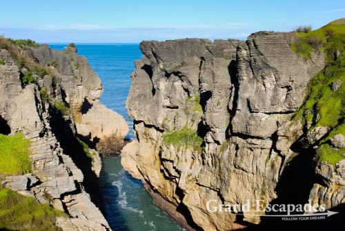 Punakaitiki, famous for its pancake rocks and blowholes, South Island, New Zealand