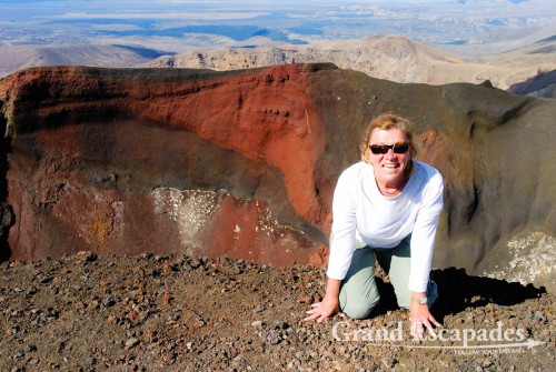 Red Crater, Tongariro Alpine Crossing, Tongariro National Park, North Island, New Zealand