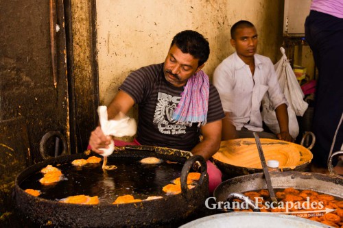 In the bazaar near Hazrat-ud-din Dargah, Delhi, India