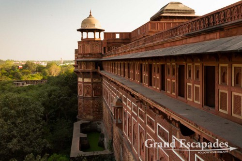 Outside Walls of the Red Fort, Agra, Rajasthan, India